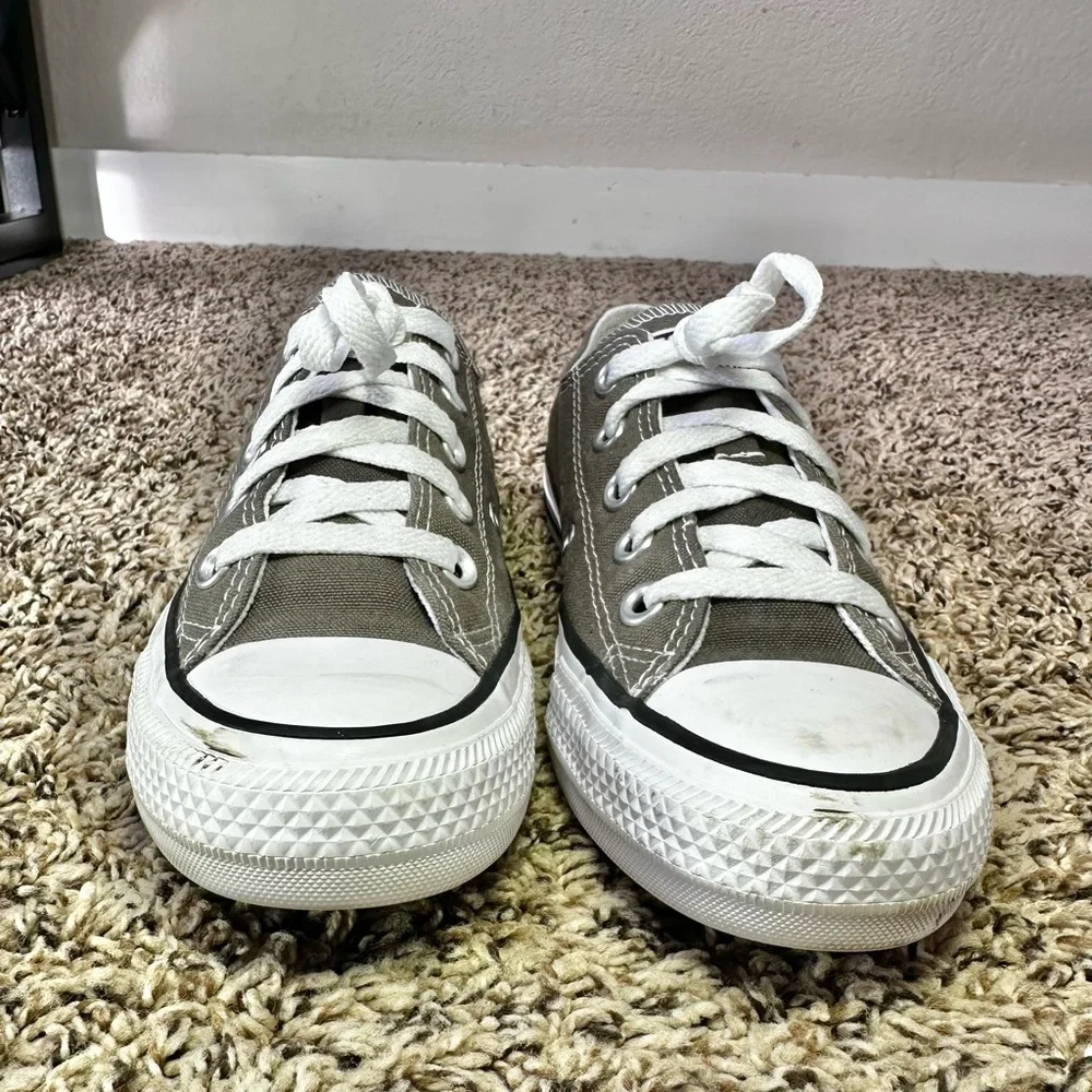 Converse‎ All Star Gray Low Top Shoes Sneakers Women's Size 5